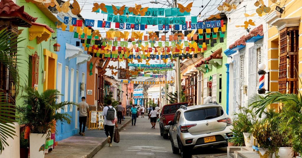 découvrez le coût de la vie en colombie pour les voyageurs : hébergement, nourriture, transport et activités pour planifier un séjour abordable et agréable.