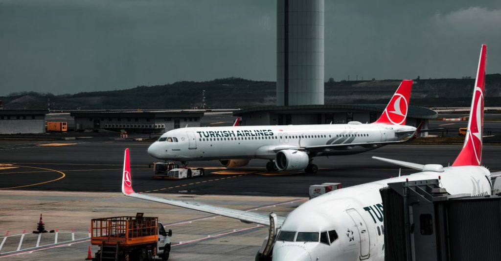 découvrez les meilleures pratiques pour la revente de billets d'avion en toute sécurité et légalité. conseils, astuces et réglementations pour optimiser vos transactions.
