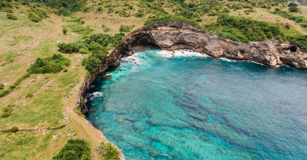 découvrez hidden cove, un lieu secret et paisible où la nature et la tranquillité se rencontrent pour une expérience unique.