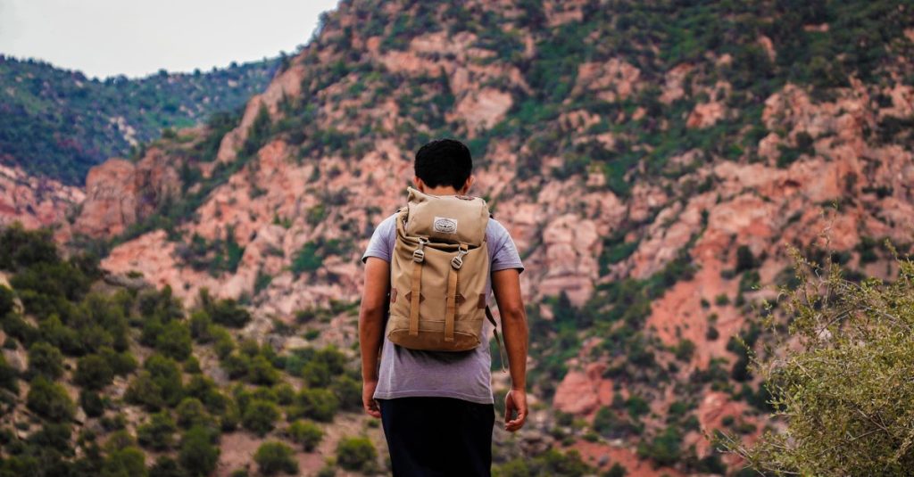 découvrez les bienfaits de la randonnée : conseils, itinéraires, équipements indispensables et astuces pour profiter pleinement de vos aventures en pleine nature.