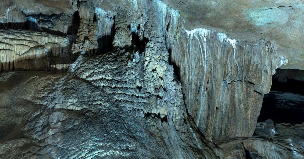 découvrez labeil caves, des caves d'exception offrant une sélection unique de vins et spiritueux pour les amateurs de dégustation et de conservation.