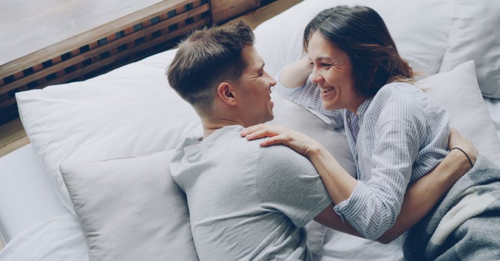découvrez des idées et conseils pour un week-end romantique inoubliable, parfait pour raviver la flamme et partager des moments magiques à deux.