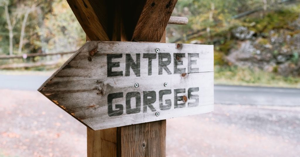 découvrez comment accéder facilement aux magnifiques gorges de vis grâce à nos directions claires et détaillées pour une aventure inoubliable.